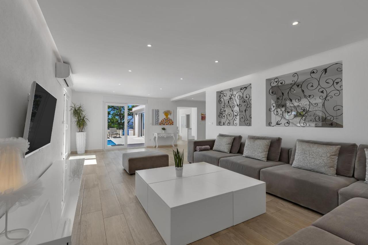 Villa Prestige Baška Voda Exteriér fotografie