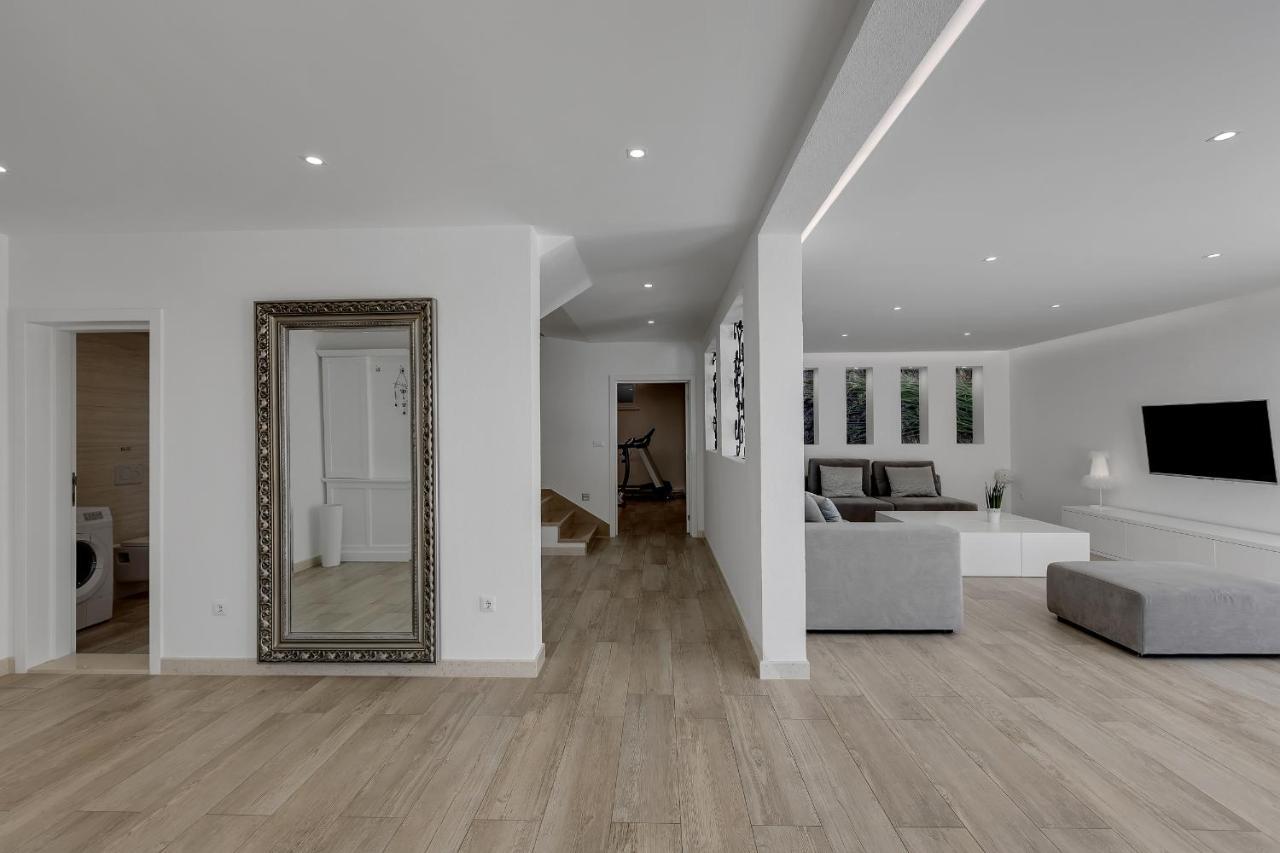 Villa Prestige Baška Voda Exteriér fotografie